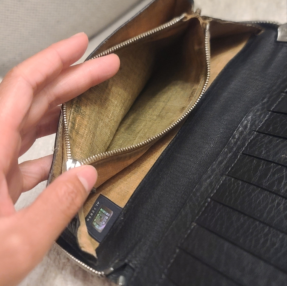 Fendi Selleria Leather Wallet - Picture 8 of 11